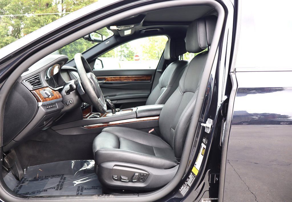 Used 2015 BMW 740Li xDrive AWD/4WD image 14