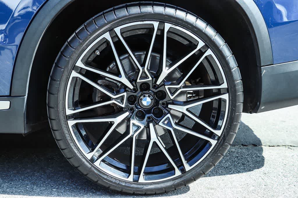 Used 2021 BMW X5 xDrive40i w/ Premium Package AWD/4WD image 9