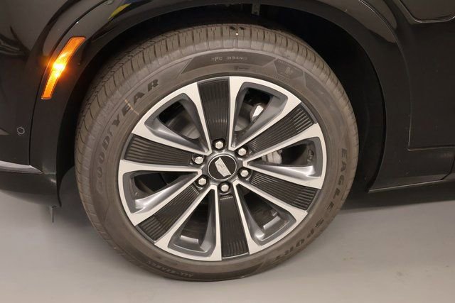 New 2026 Cadillac Vistiq Sport image 5