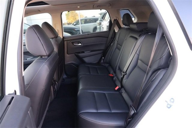 Certified 2024 Nissan Rogue SL w/ SL Premium Package image 11