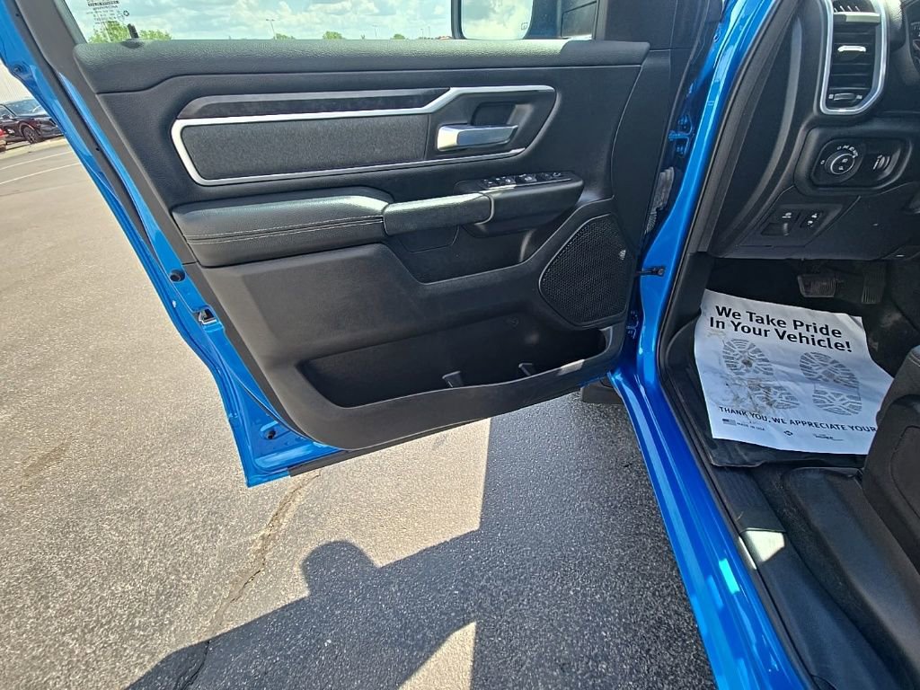 Used 2021 RAM 1500 Big Horn AWD/4WD image 16