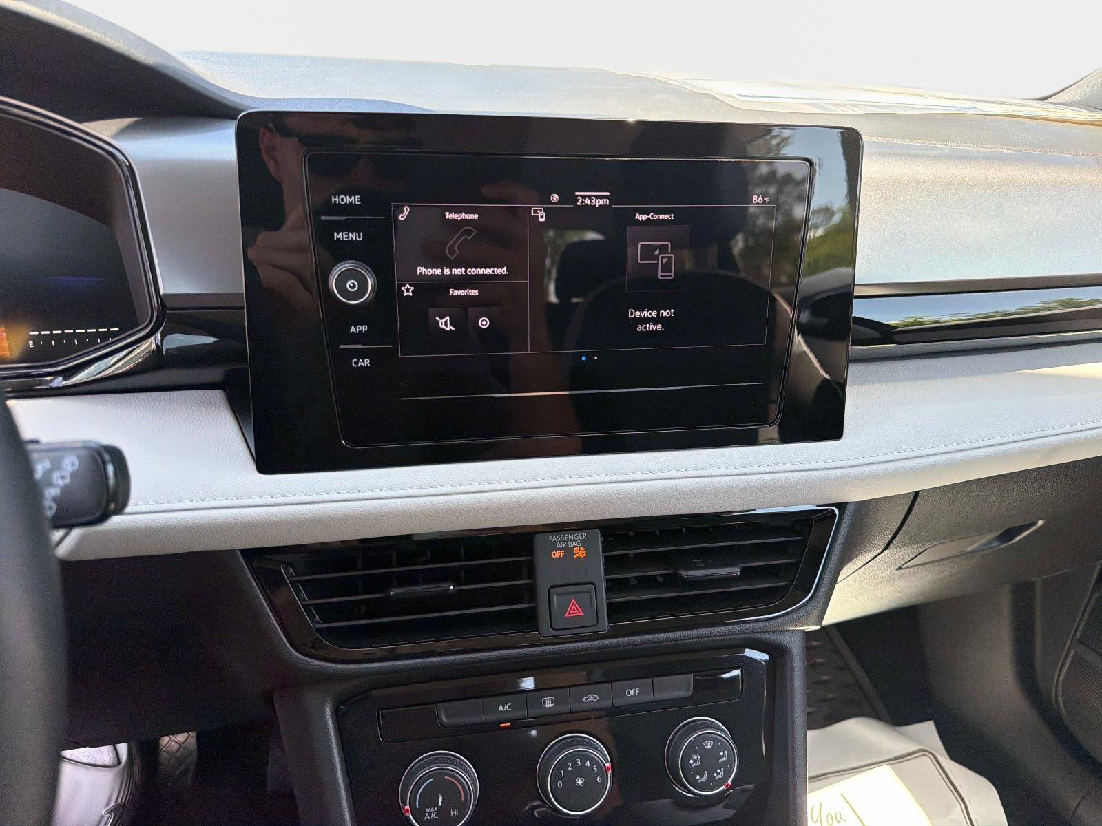 Used 2025 Volkswagen Taos S image 22