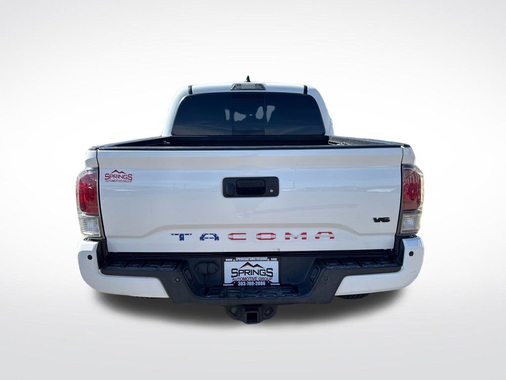 Used 2020 Toyota Tacoma TRD Sport w/ Technology Package AWD/4WD image 4