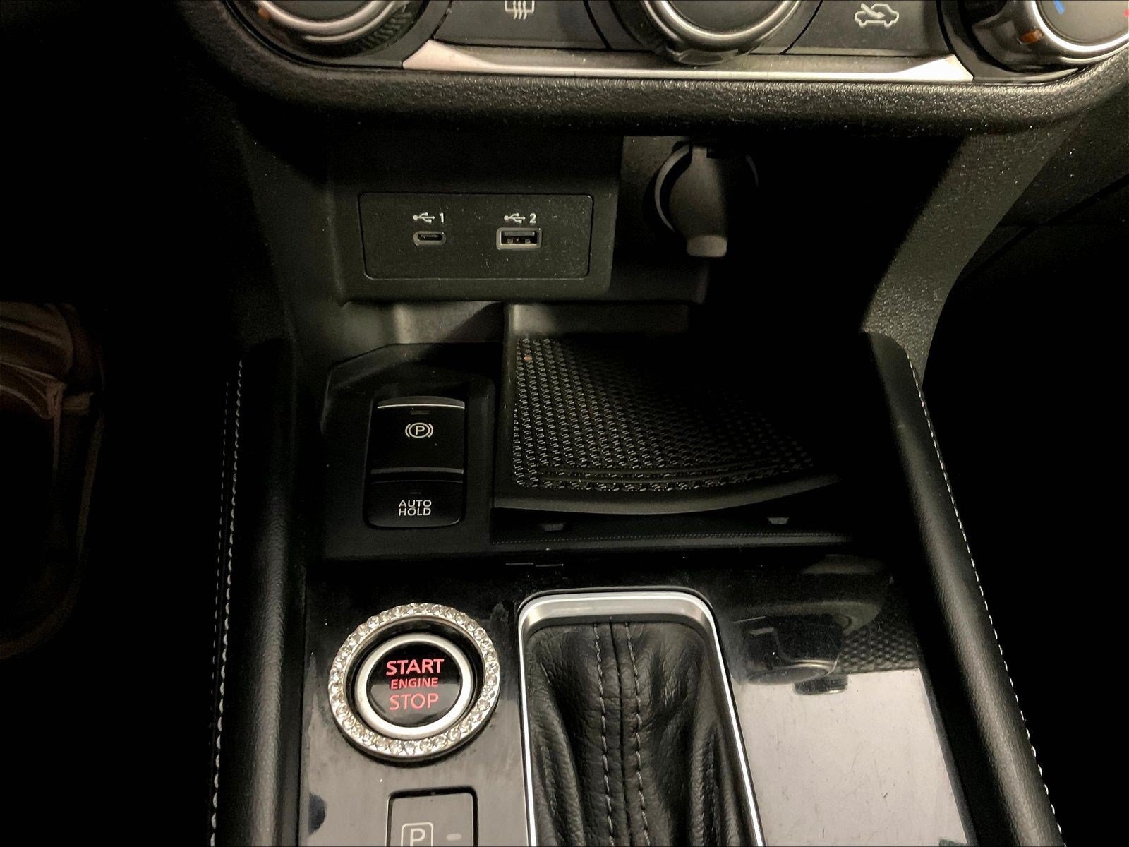 Used 2023 Nissan Kicks SV FWD image 16