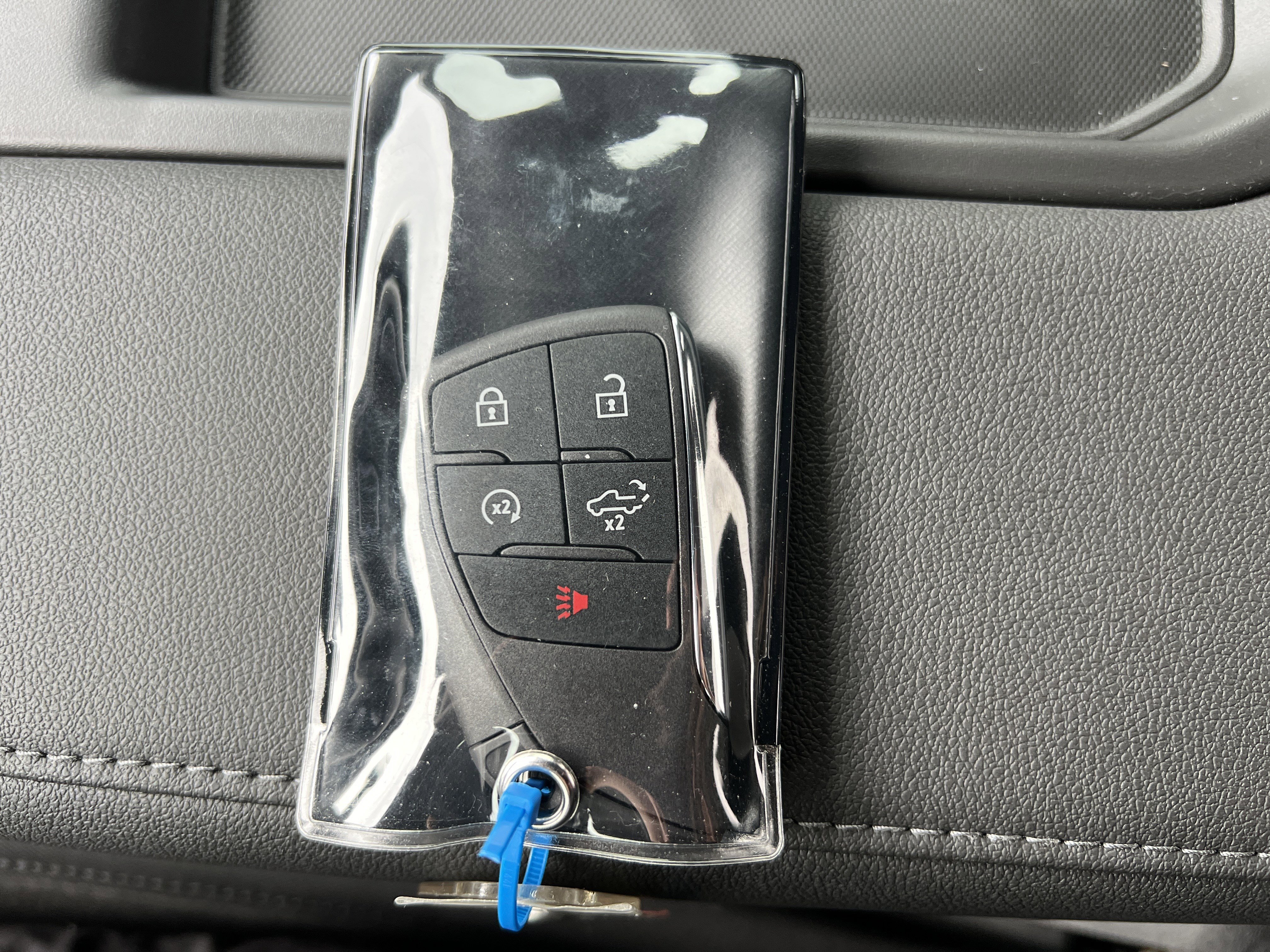 Used 2026 Chevrolet Silverado 1500 Custom Trail Boss w/ LPO, Dark Essentials Package image 36