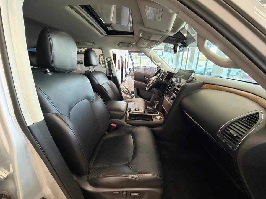 Used 2023 Nissan Armada SL w/ Captain's Chairs Package AWD/4WD image 47