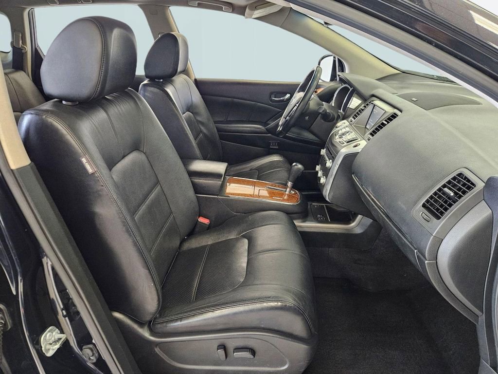 Used 2014 Nissan Murano LE w/ Platinum Edition Package AWD/4WD image 29