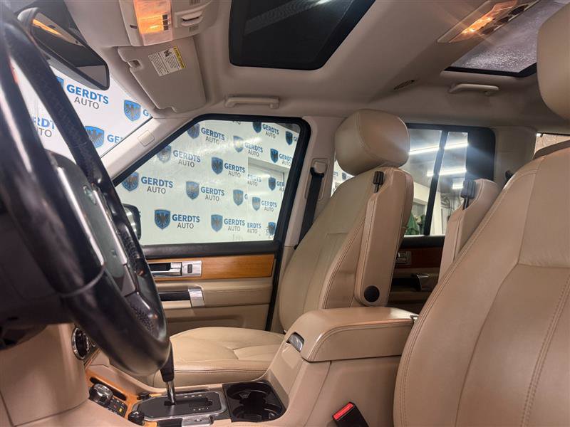 Used 2012 Land Rover LR4 HSE LUX AWD/4WD image 13