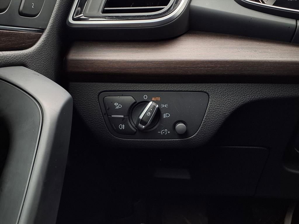 Used 2025 Audi Q5 2.0T Premium Plus w/ Premium Plus Package image 24