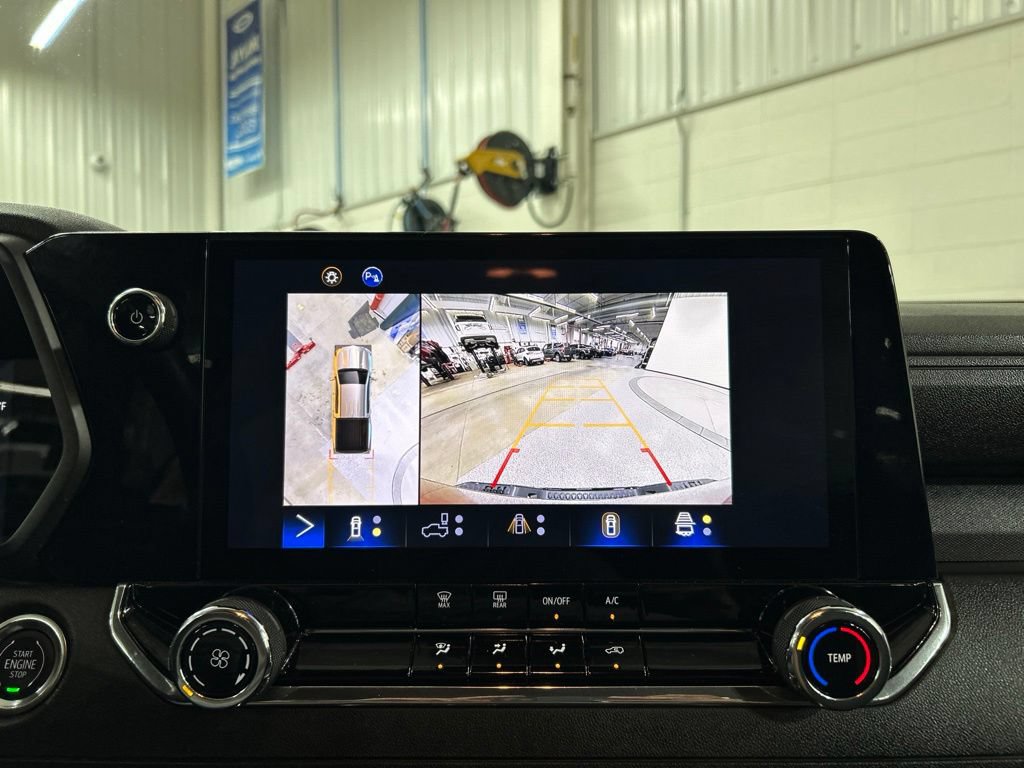 Used 2023 Chevrolet Colorado Trail Boss w/ Technology Package AWD/4WD image 20