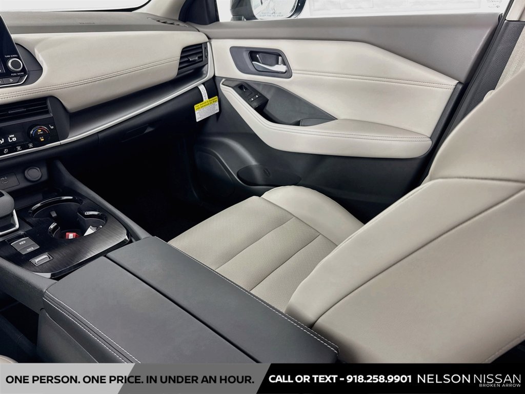 New 2026 Nissan Rogue Dark Armor FWD image 23