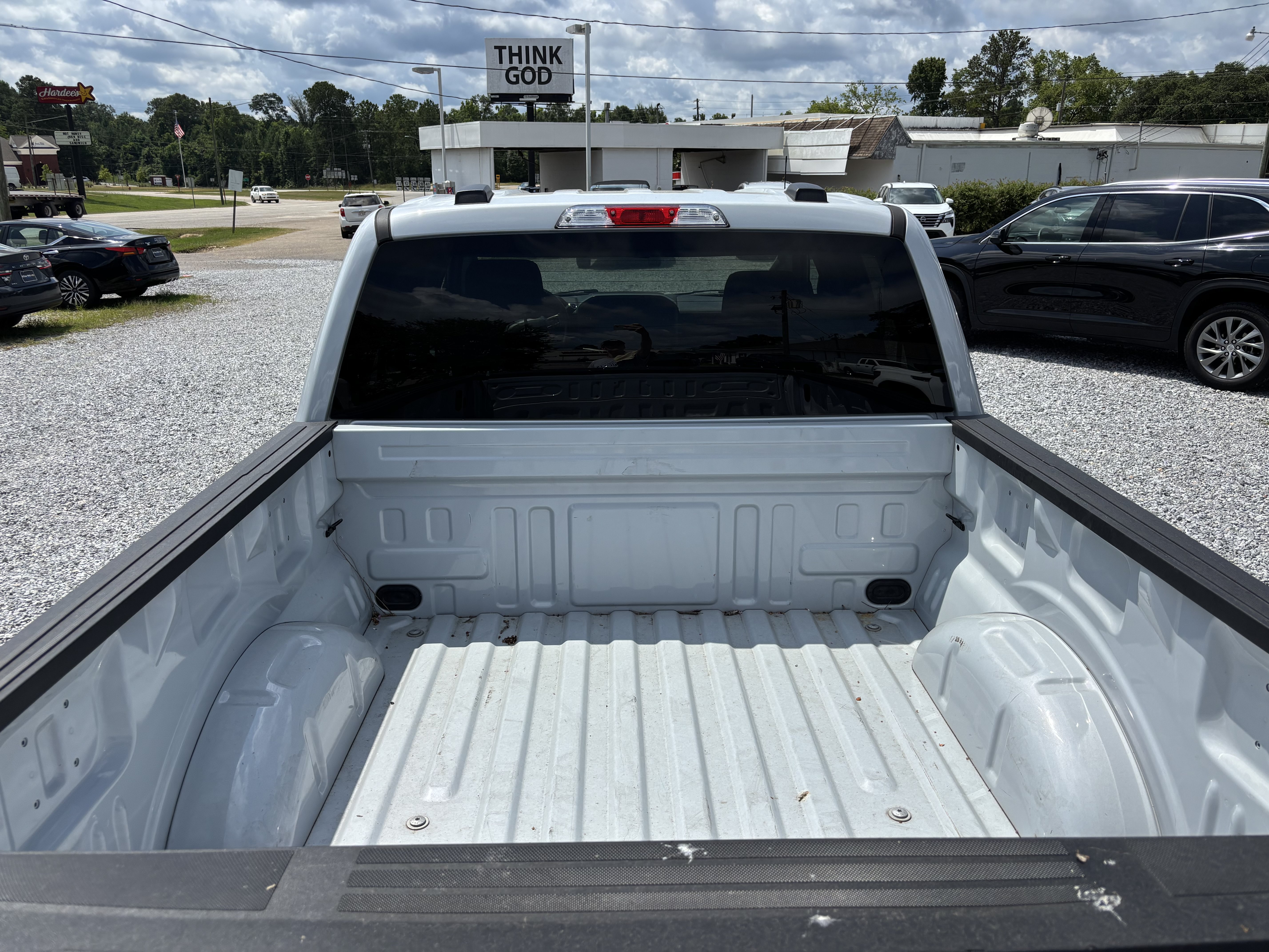 Used 2025 Ford F150 XLT w/ Equipment Group 301A Standard RWD image 4