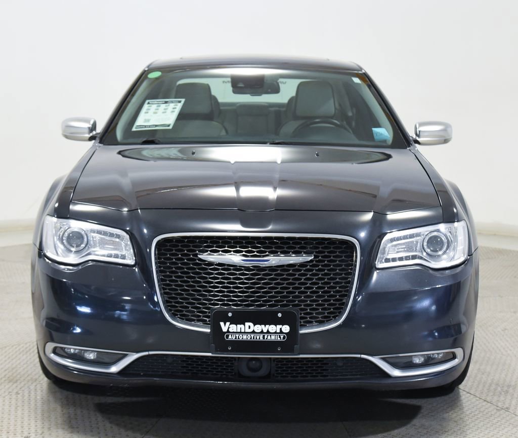 Used 2015 Chrysler 300 C Platinum w/ Harman/Kardon Audio Group AWD/4WD image 3