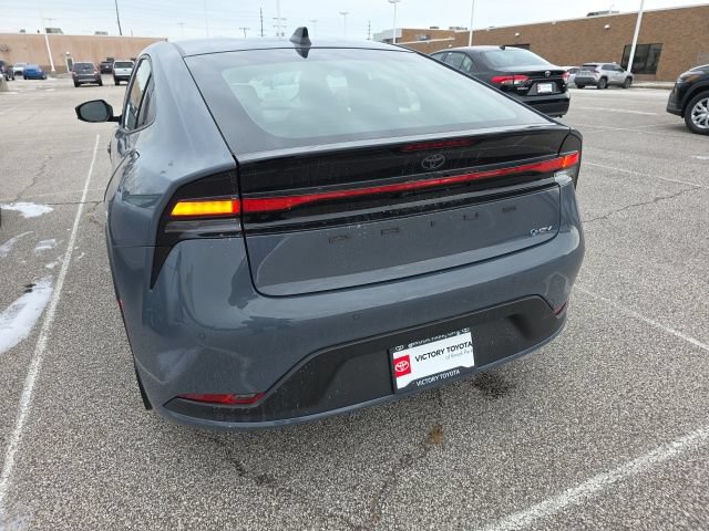 New 2026 Toyota Prius LE FWD image 7