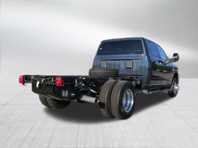 New 2026 RAM 3500 Tradesman w/ Chrome Appearance Group AWD/4WD image 3
