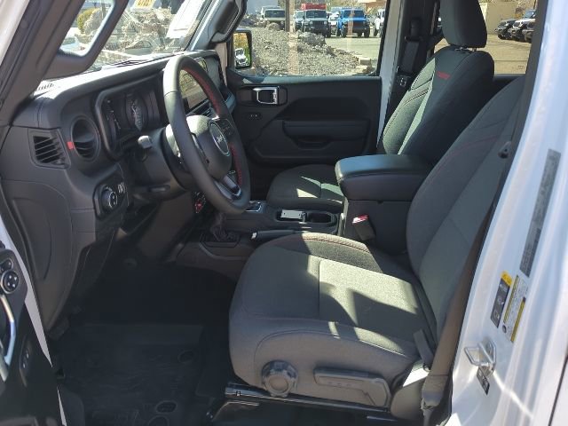 Certified 2024 Jeep Gladiator Rubicon w/ Technology Group image 16