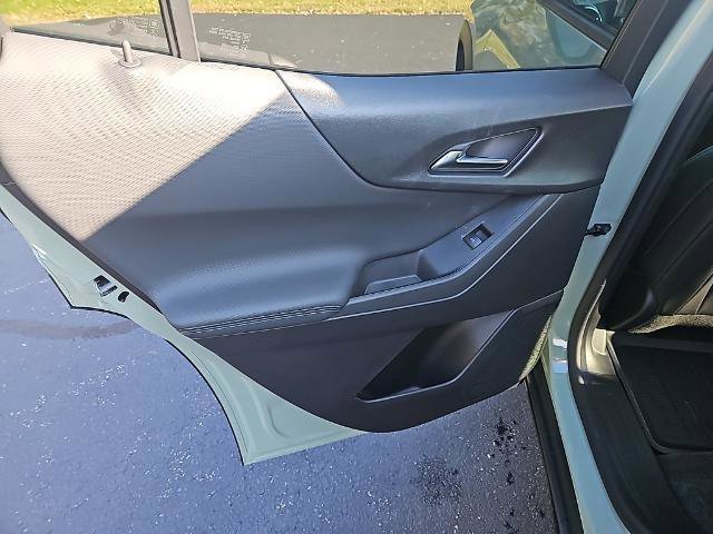 New 2026 Chevrolet Equinox LT w/ Convenience Package II image 18