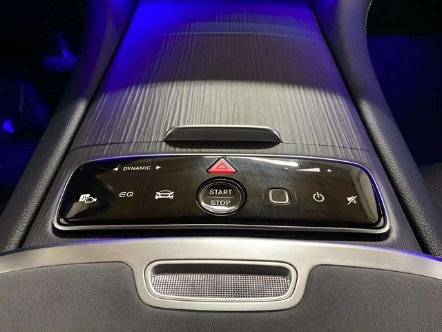 Used 2023 Mercedes-Benz EQS 580 4MATIC Sedan image 49