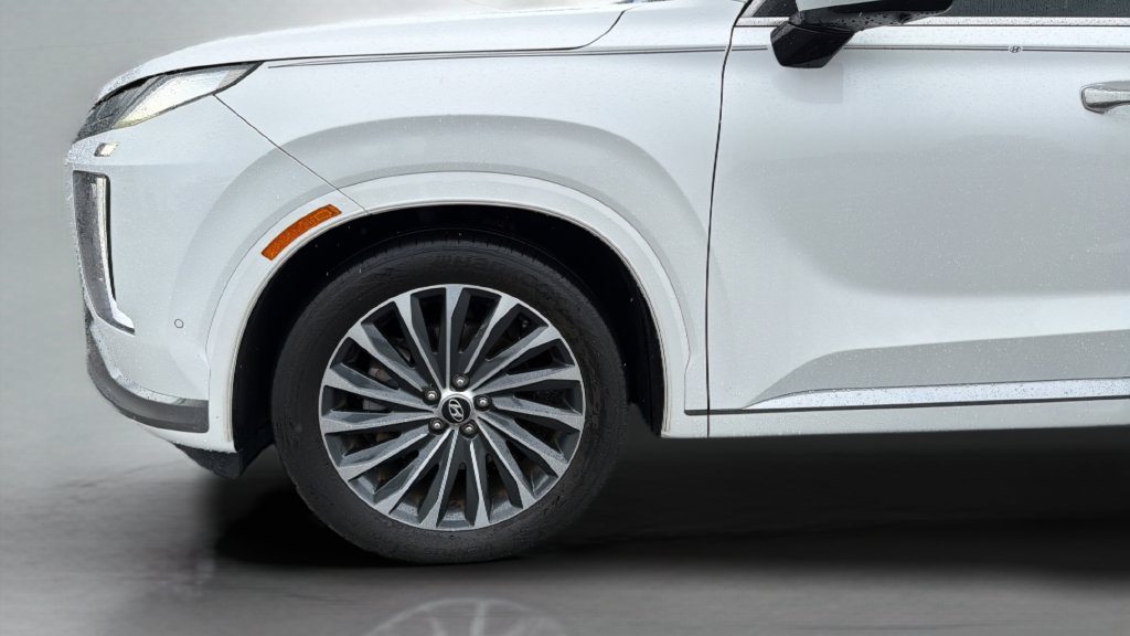 Used 2023 Hyundai Palisade Calligraphy FWD image 39