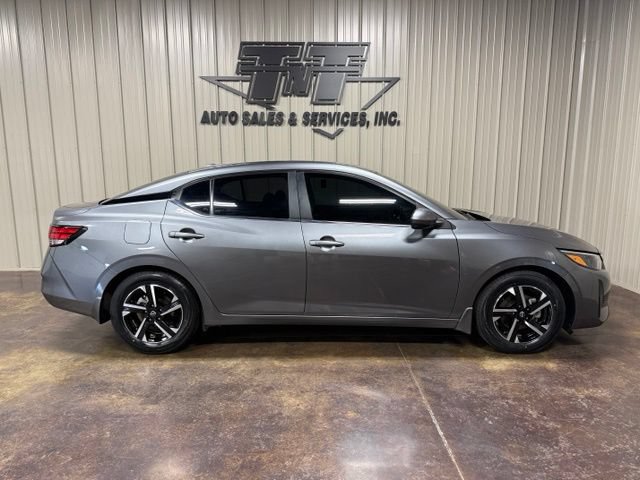 Used 2025 Nissan Sentra SV w/ All-Weather Package FWD image 7