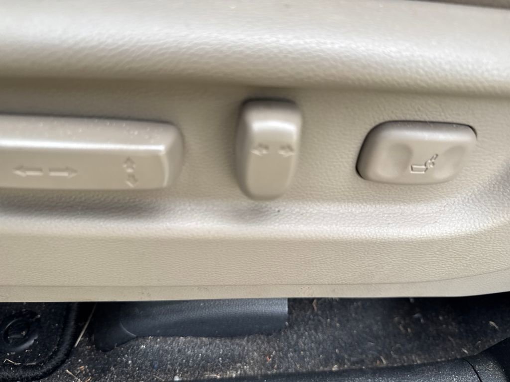 Used 2018 Honda Pilot EX-L image 10