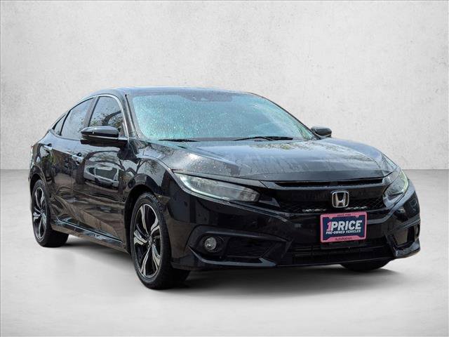 Used 2017 Honda Civic Touring image 3