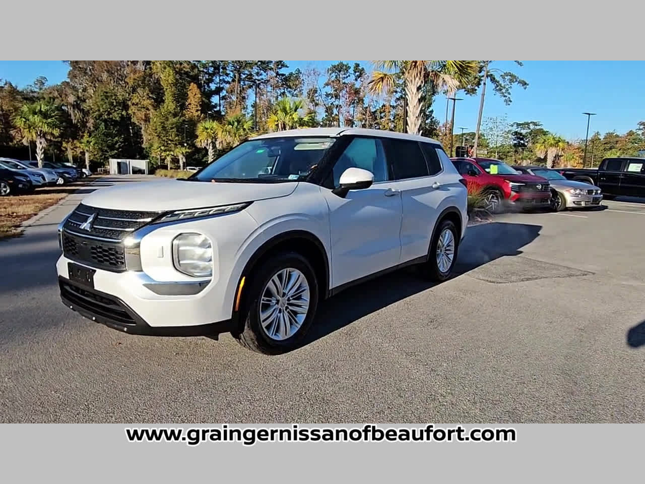 Used 2022 Mitsubishi Outlander ES image 22