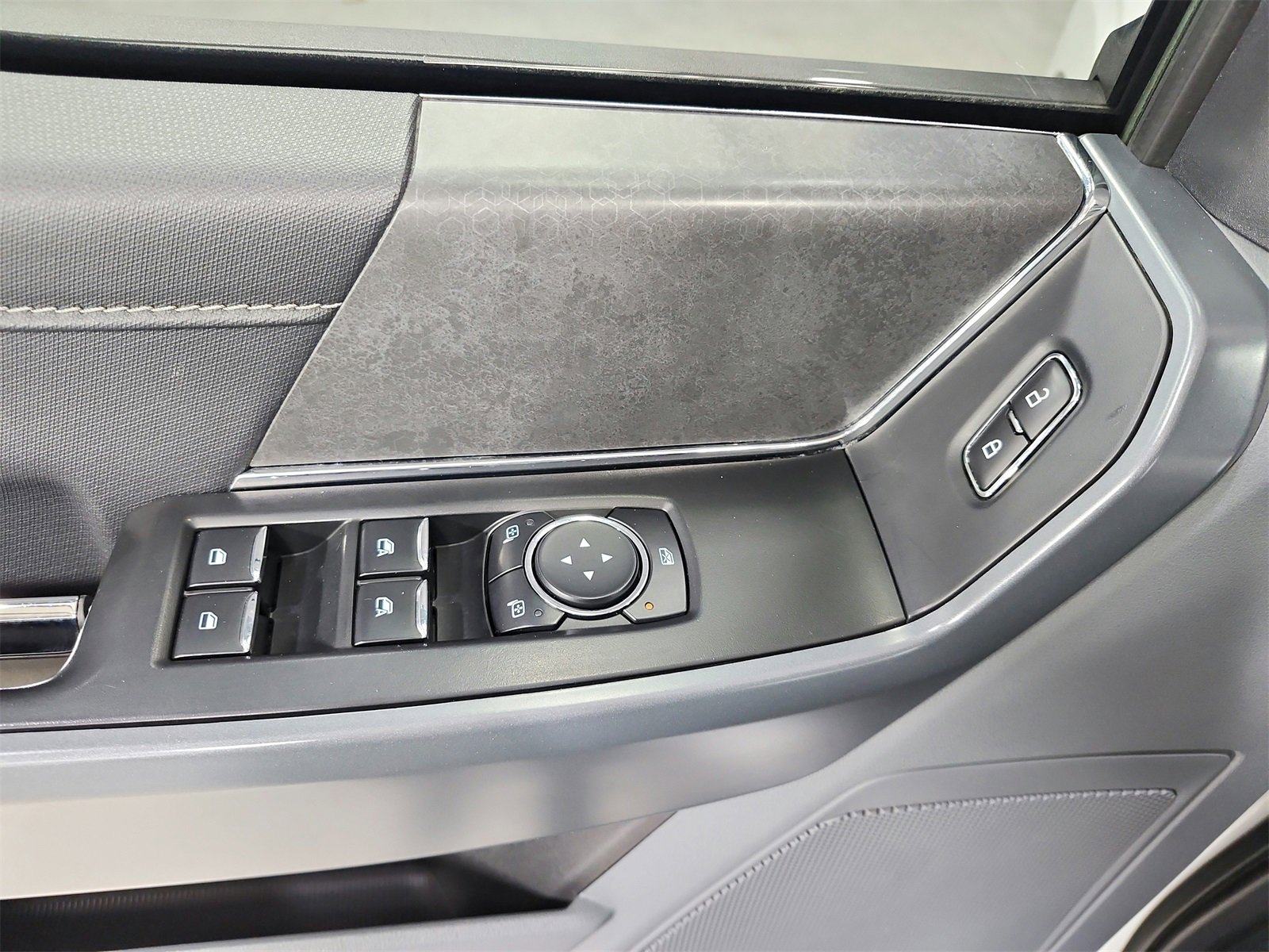 Used 2024 Ford F150 XLT w/ Equipment Group 302A MID image 31