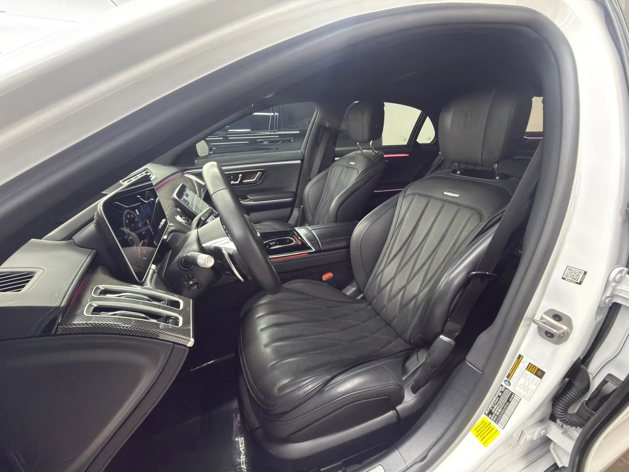 Used 2024 Mercedes-Benz S 63 AMG S image 21