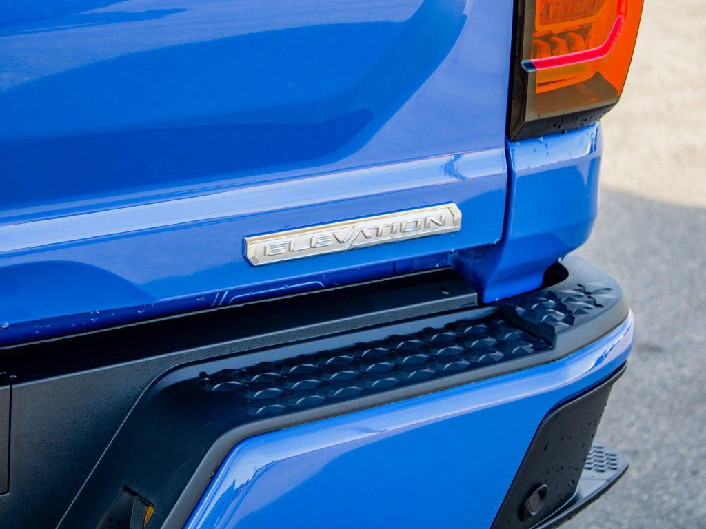 New 2025 GMC Canyon Elevation w/ Convenience Package image 11