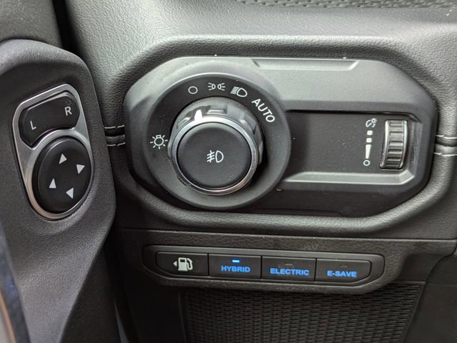 Used 2024 Jeep Wrangler Unlimited Rubicon 4xe image 22