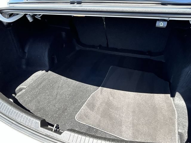 Used 2023 Chevrolet Malibu LT FWD image 15