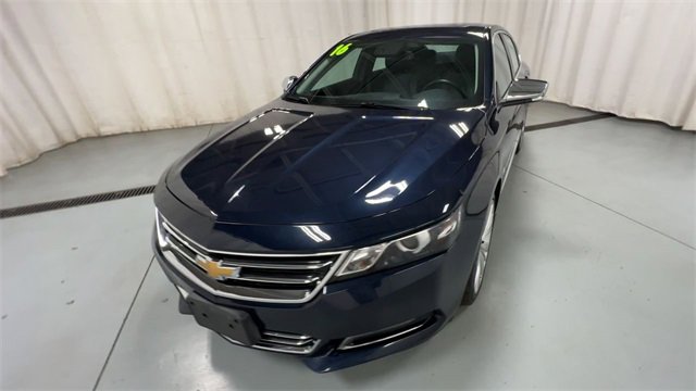 Used 2016 Chevrolet Impala LTZ w/ Enhanced Convenience Package image 3