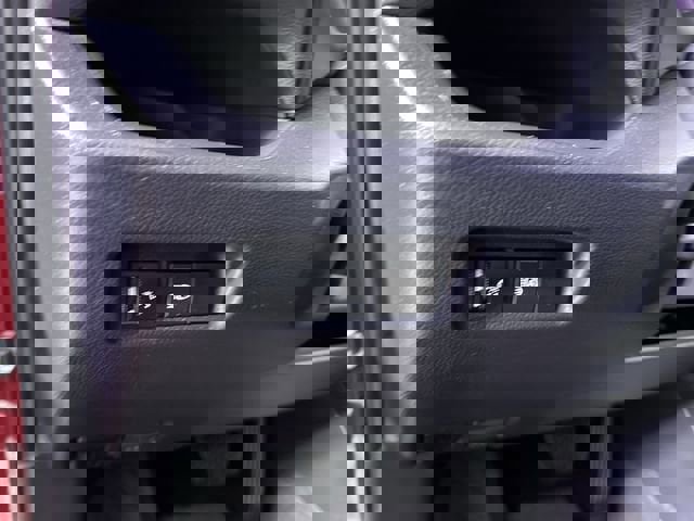 Used 2023 Toyota RAV4 XLE image 34