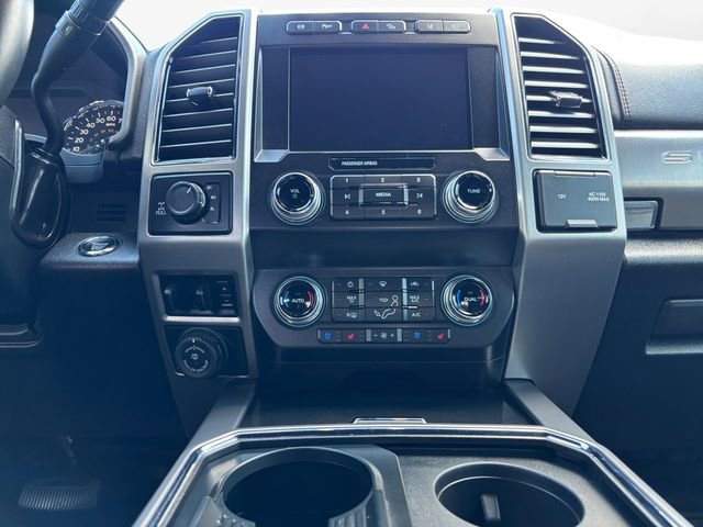 Used 2021 Ford F350 Platinum w/ Tremor Off-Road Package image 11