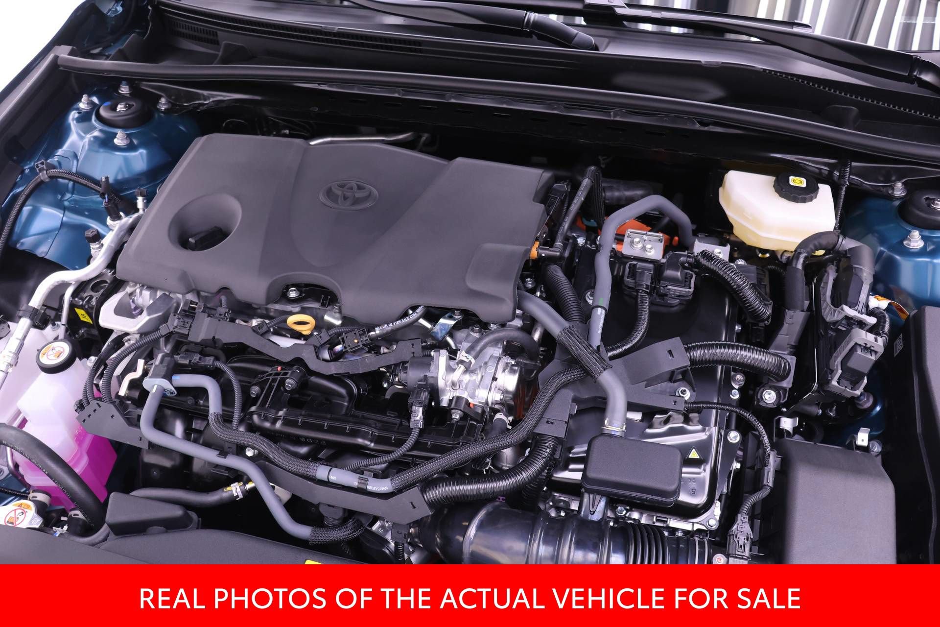 New 2026 Toyota Camry SE w/ Multimedia Upgrade Package AWD/4WD image 17