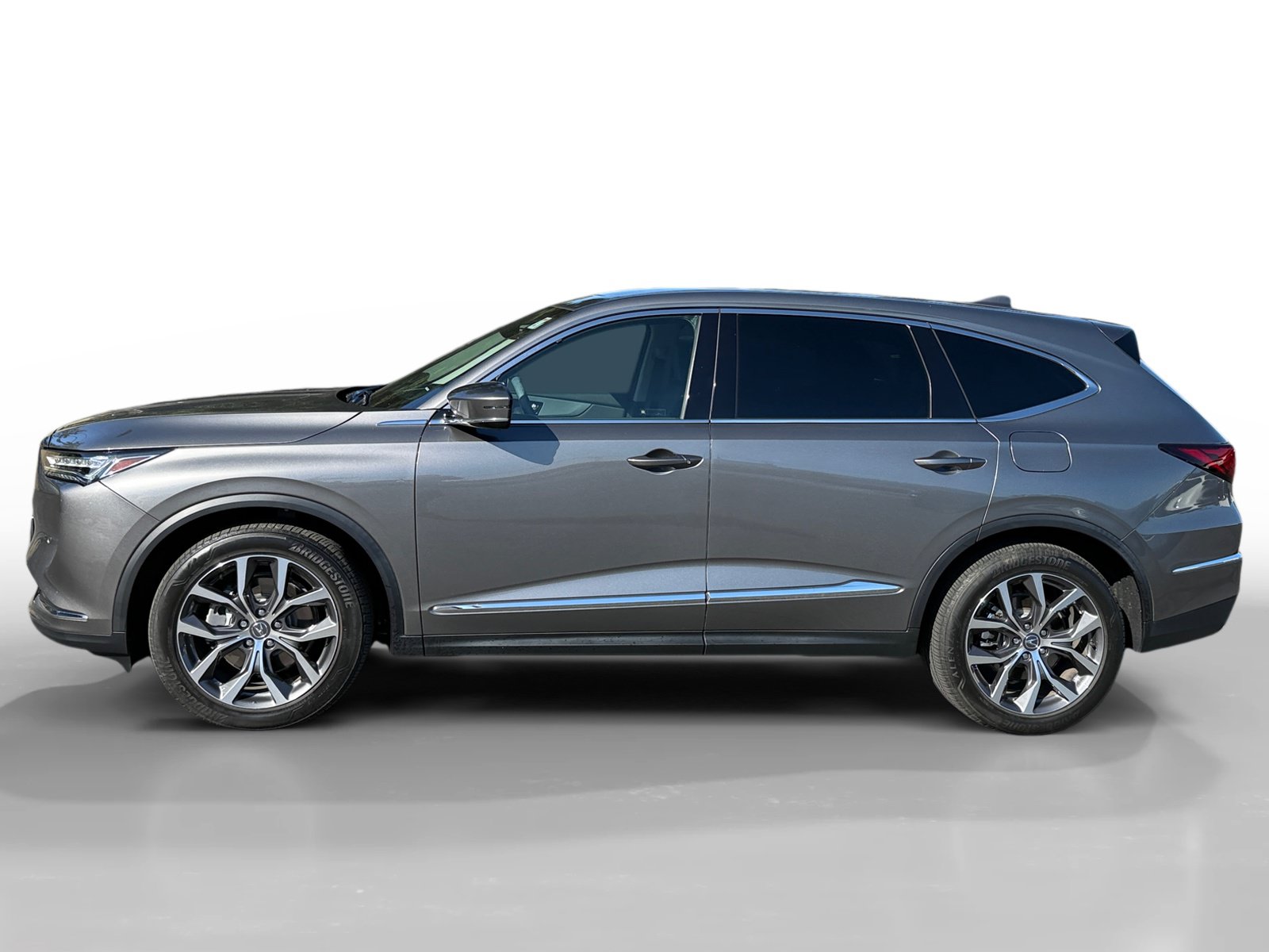 Used 2024 Acura MDX SH-AWD w/ Technology Package image 2