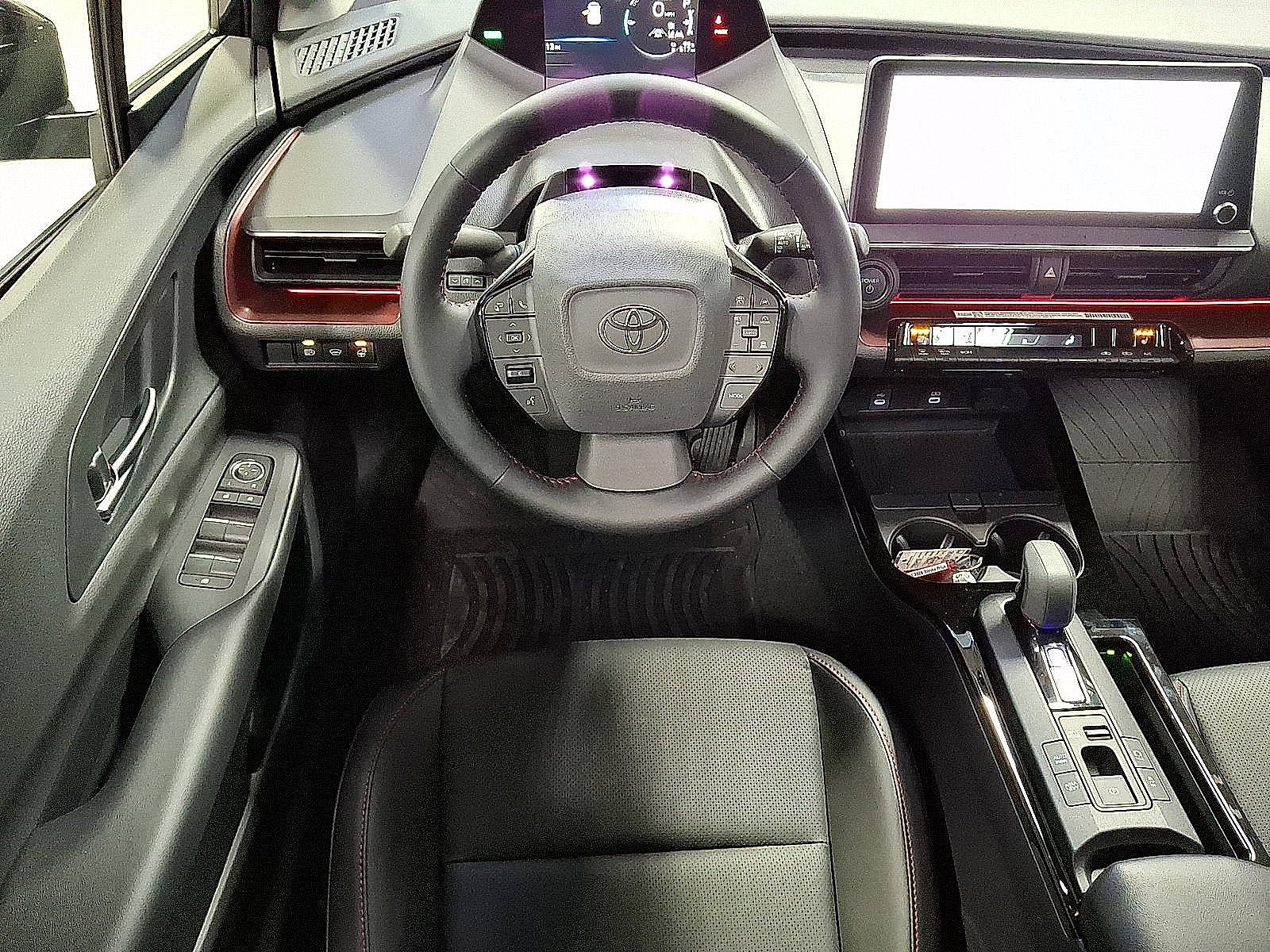 New 2026 Toyota Prius Plug-In Hybrid FWD image 9