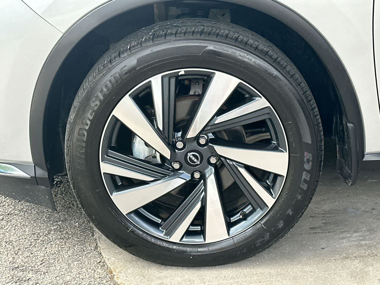 Used 2023 Nissan Murano SL w/ SL Moonroof Package FWD image 11