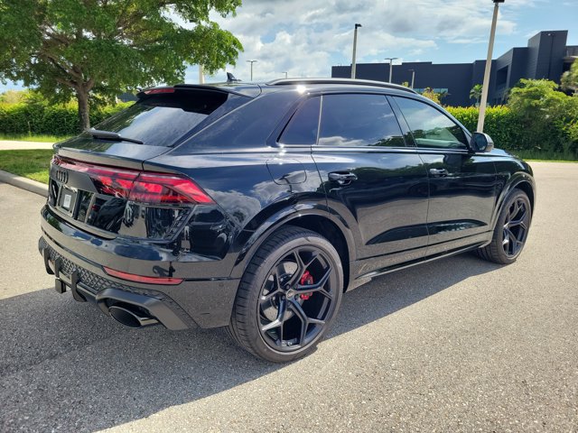 New 2027 Audi RS Q8 performance AWD/4WD image 5