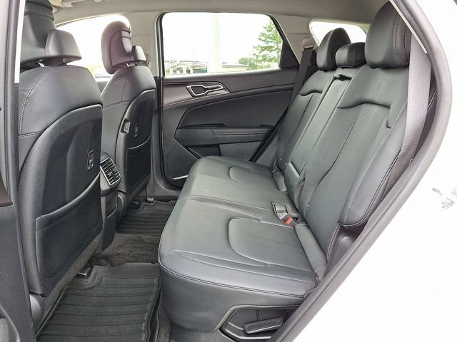 Used 2026 Kia Sportage EX AWD/4WD image 10