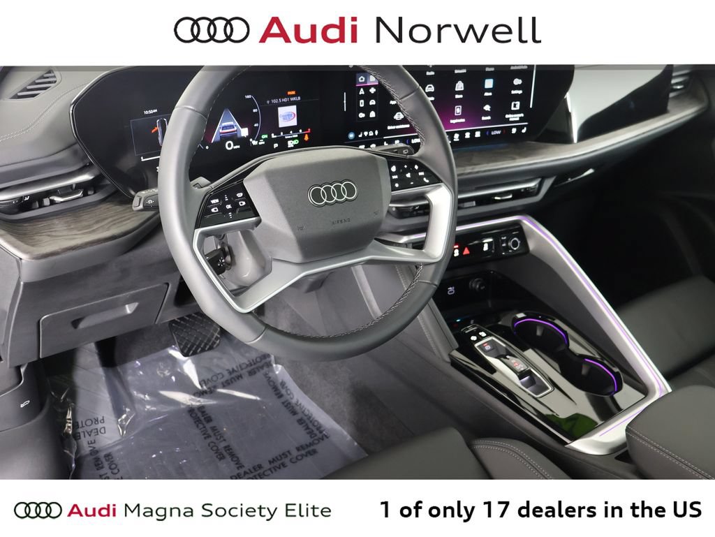 Certified 2025 Audi Q5 Premium w/ Premium Plus AWD/4WD image 2
