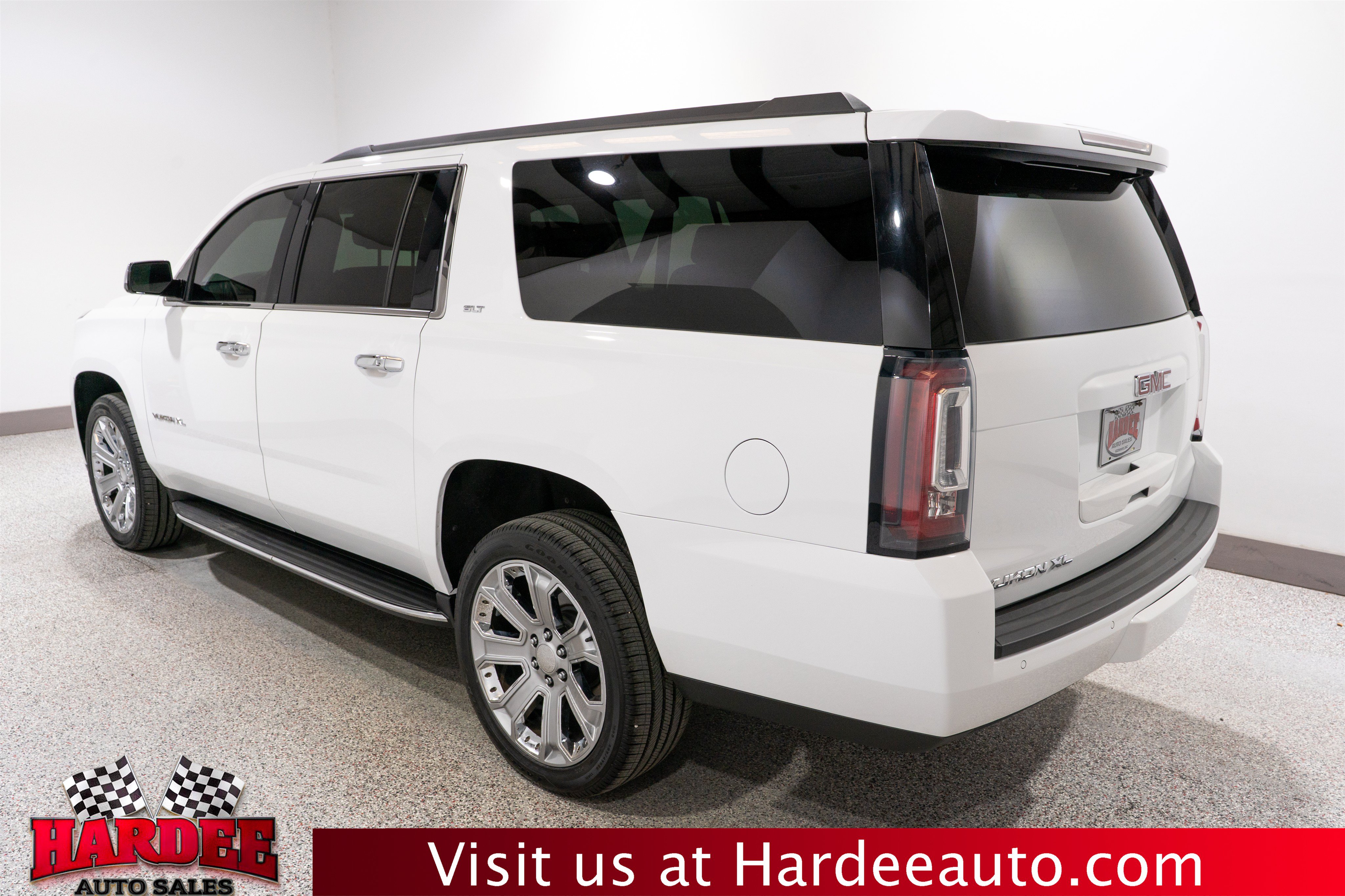 Used 2019 GMC Yukon XL SLT AWD/4WD image 3