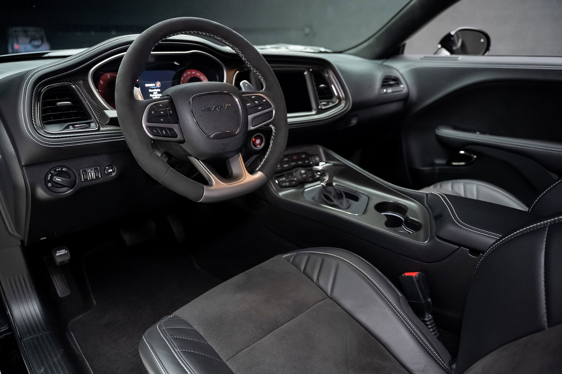 Used 2023 Dodge Challenger SRT Hellcat Redeye image 2