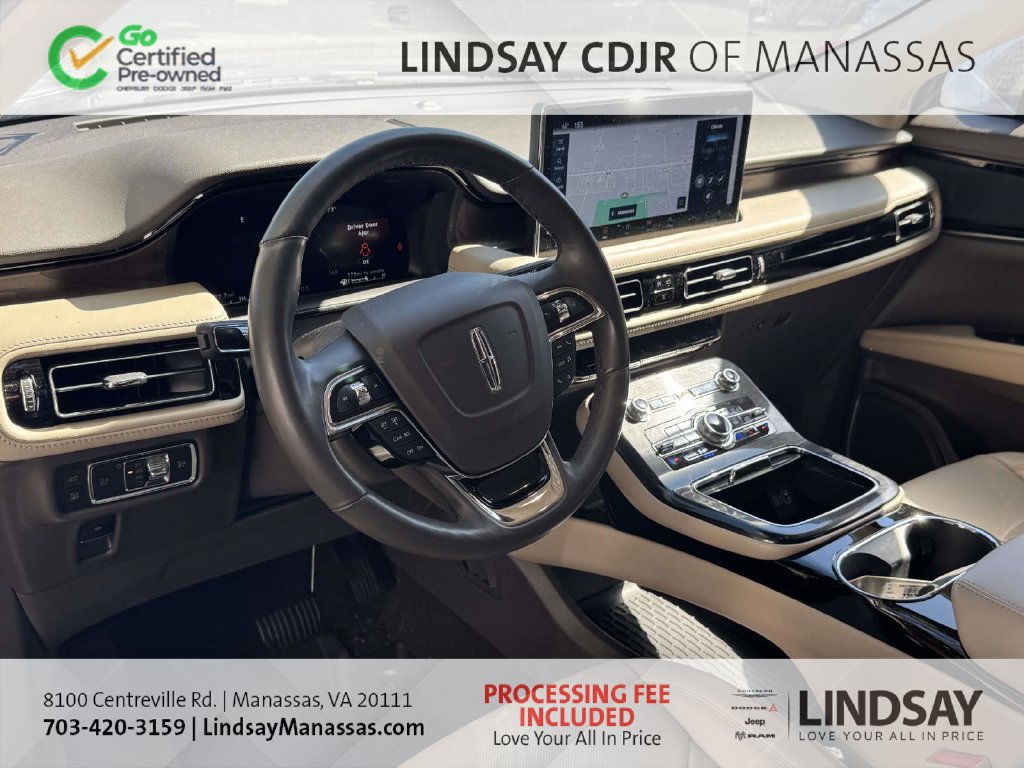 Used 2023 Lincoln Nautilus Reserve AWD/4WD image 10