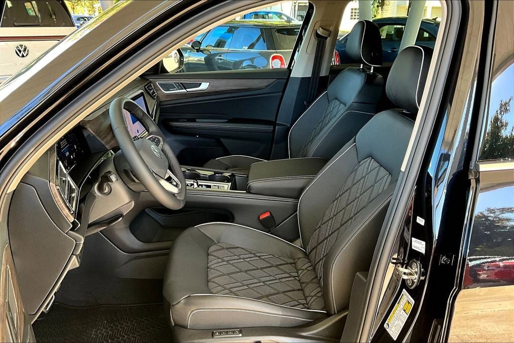 New 2026 Volkswagen Atlas SEL Premium R-Line image 18