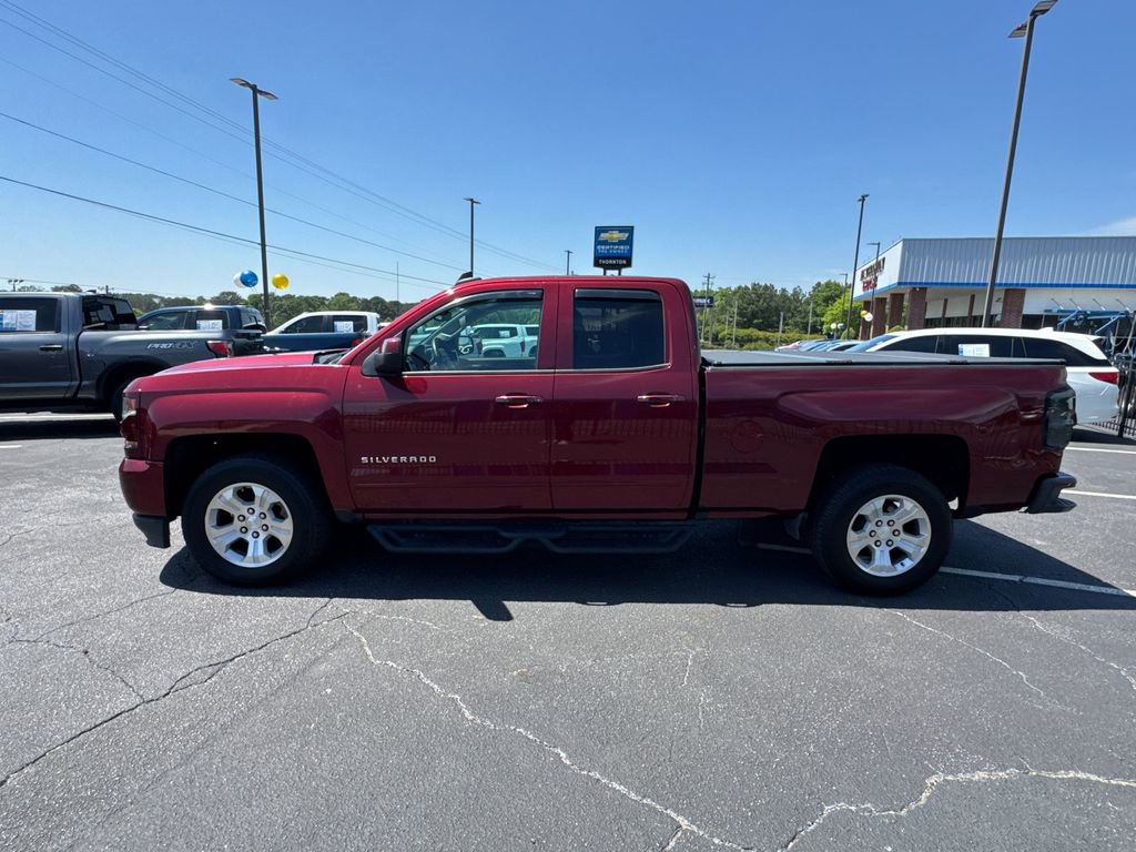 Used 2017 Chevrolet Silverado 1500 LT w/ All Star Edition AWD/4WD image 8