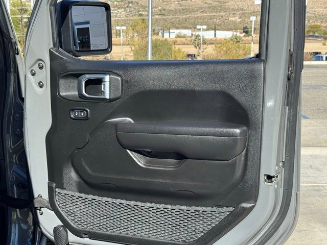 Used 2023 Jeep Wrangler Unlimited Rubicon 4xe image 29