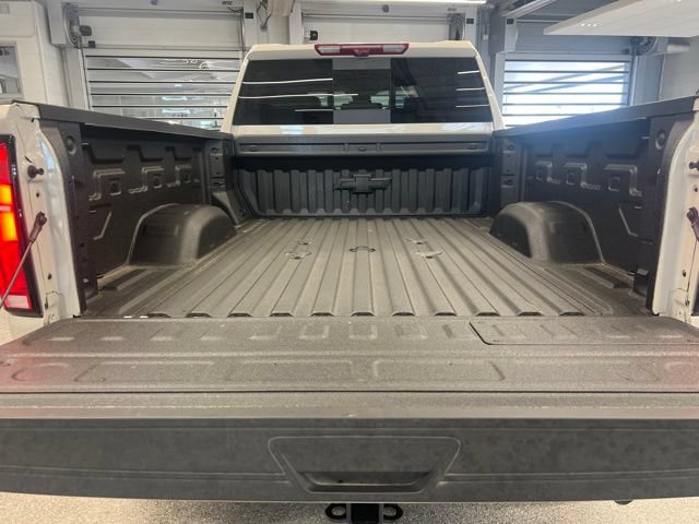 New 2026 Chevrolet Silverado 2500 ZR2 AWD/4WD image 7