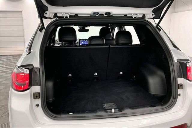 Used 2024 Jeep Compass Limited image 39